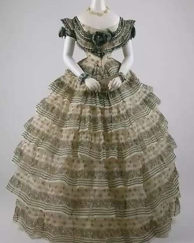 vintage voyage corset в LOOKY — фото 2
