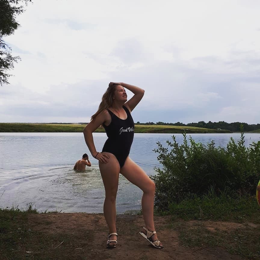 kachanova.89 в LOOKY — Что то я в последнее время не фотографируюсь,но сестра сказа
