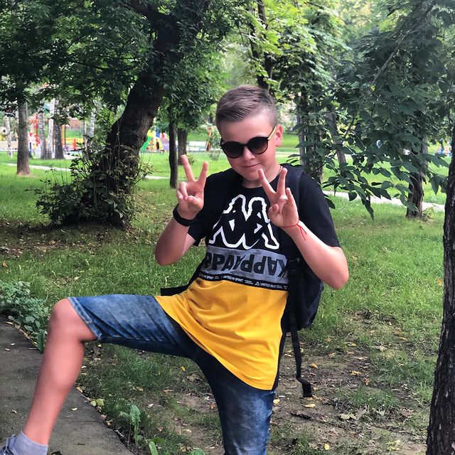 antonpetrov393 в LOOKY. #head,#спартактеннис,#ширяевополе,#сынокспортсмен,#sport,#newone,#jokovic,#fidel_mytishi,#новинка2018,#graphene,#speed#тренировка#сокольники,#спорт#теннисмосква#ширяевополе,#теннисспартак,#сокольники,#graphene,#speed,#хочуmxg1,#москомспорт2019,#теннисныйкорт,#теннисныйтурнир,#ртт,#instatennis,#силавспорте,#tennislife,#instaboy,#уралето,#лето2019,#РТТ,#терпение,#спартаквкрови. Сынок вернулся с мор...