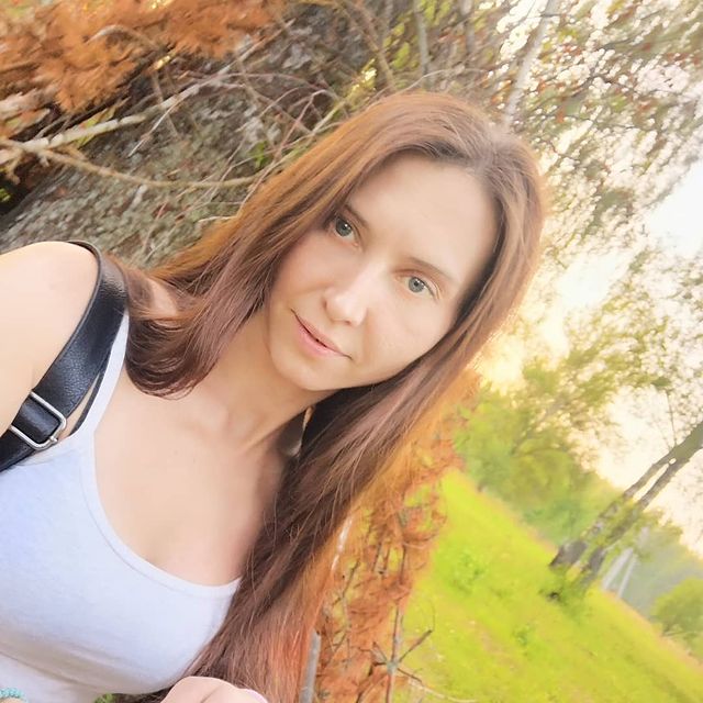 __ellen_ka__ в LOOKY. #грибник,#прогулкивлесу,#закат,#sunset🌄🌞,#закатвлесу🌞🌲🌳. Какие умею искать гр...