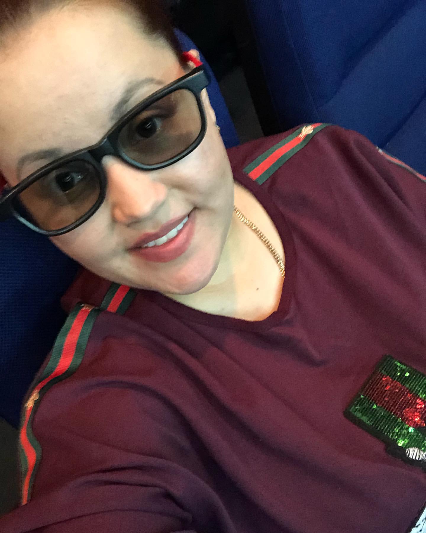 vitaliya885 в LOOKY. . 🥤🍿