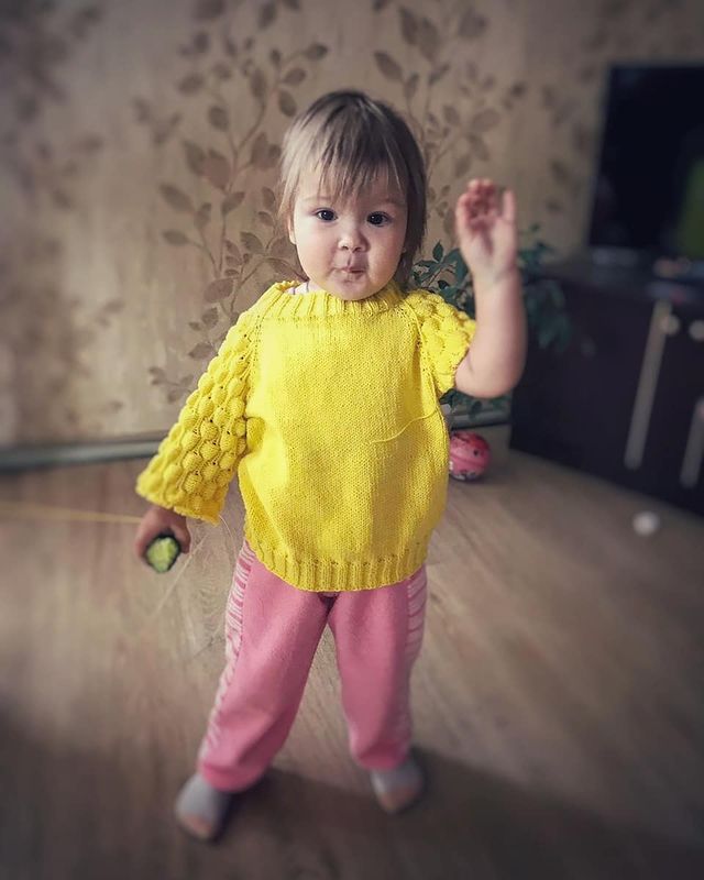 marina_ktn в LOOKY. #мк_джемпер_малинки,#рукоделие,#вязаниеспицами. В процессе... Остало...
