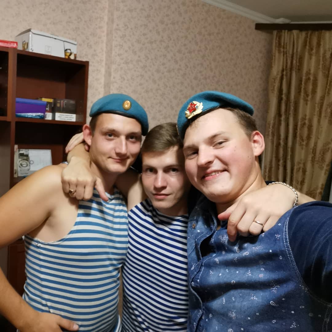 isvladislav_._._ в LOOKY. . С праздником братья,...