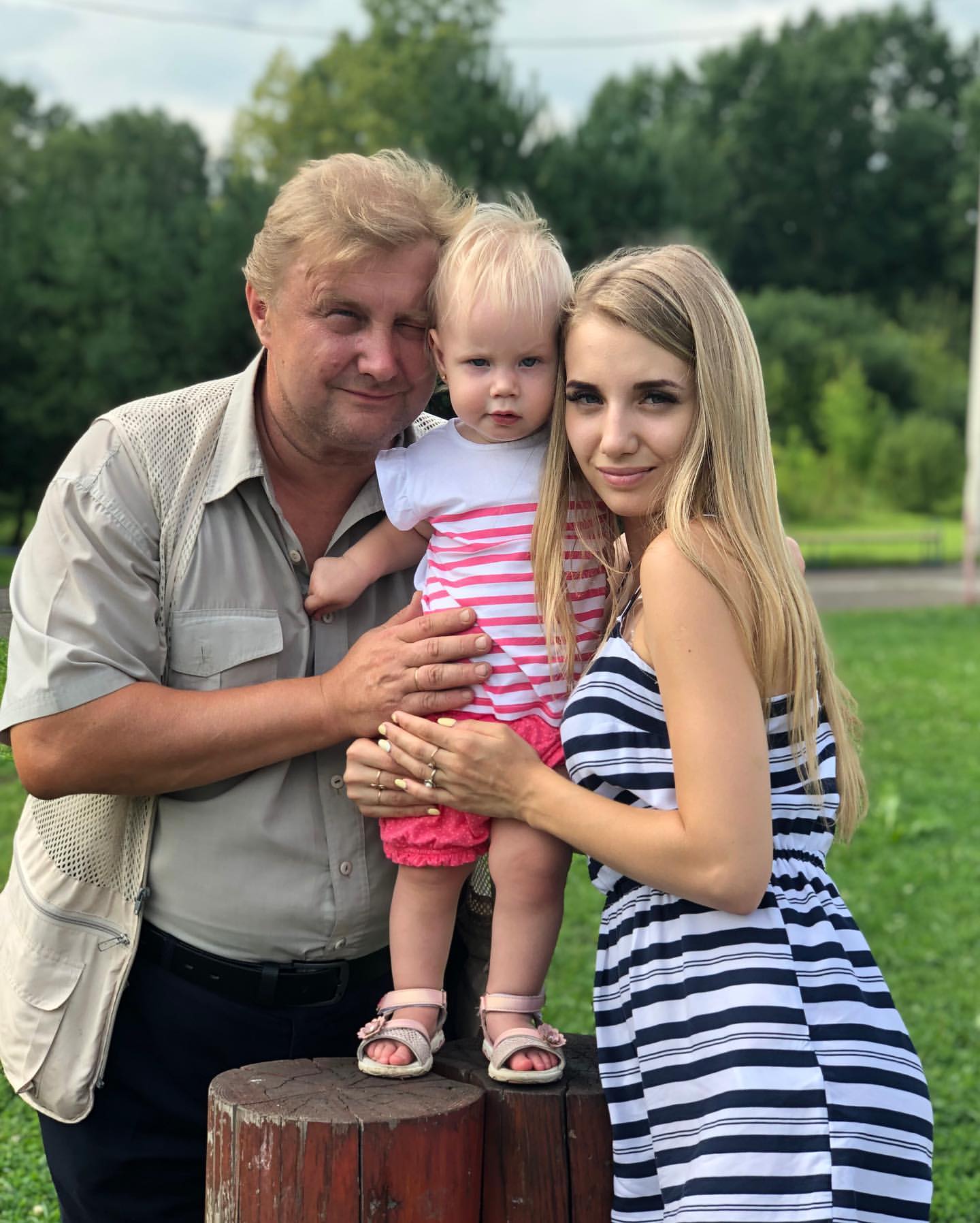 ev__kuhtenko in LOOKY. . null