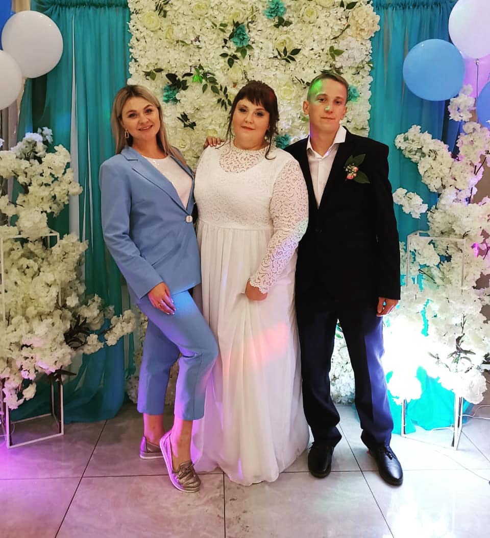 bashaksenya в LOOKY. #викапожени,#лучшийрегистратор,#крутойведущий. От нашей новой семьи...