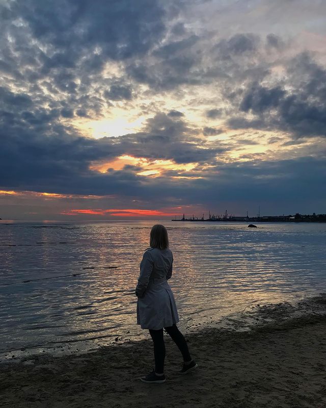 natashkin_ee в LOOKY. #штромка,#таллин,#tallinn,#travel,#vsco,#vscocam,#instaday,#instamood,#sea,#sunset,#sunsetonthebeach,#serenity,#inspiration,#tallinncity,#tallinn_city,#visittallinn. Штромка на закате #ш...