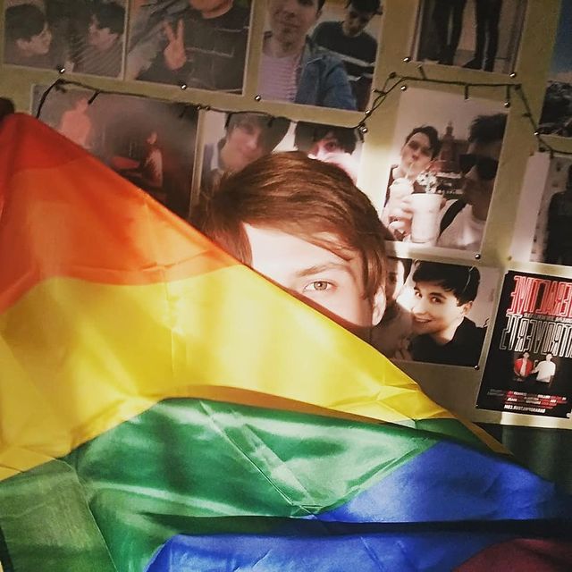 leo_noel_o в LOOKY. #youneedtocalmdown,#behappy,#smile,#pride,#strong,#gayboy,#loveislove,#love,#rainbow,#lgbt,#like,#l4l,#flag,#pic,#selfie,#cute,#beautiful,#life,#mood,#soul,#calmdown,#peace,#good,#kind,#human,#💙,#taylorswift. You just need to tak...