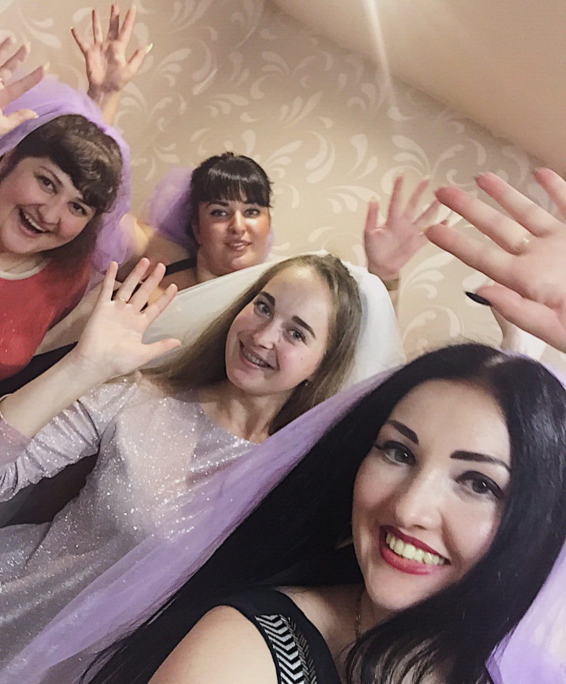 anastasiya_rostova96 в LOOKY. #девичник,#подруги,#подруги_детства,#дружба_сквозь_года_и_расстояние. Пусть говорят, что ж...