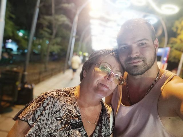 hisato90 в LOOKY. #mama,#sem'ya,#семья,#любимая_мамуля,#лето_2019. #mama #sem'ya #семья...