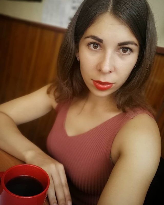 yuliia_lebedeva_ в LOOKY. . - А завтра что?
- А ...