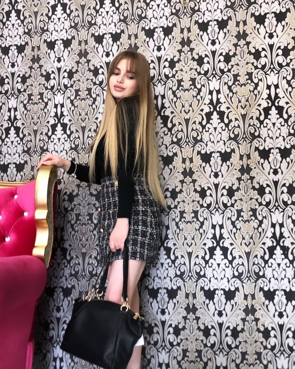 v__vicky____ в LOOKY — 👋🏻