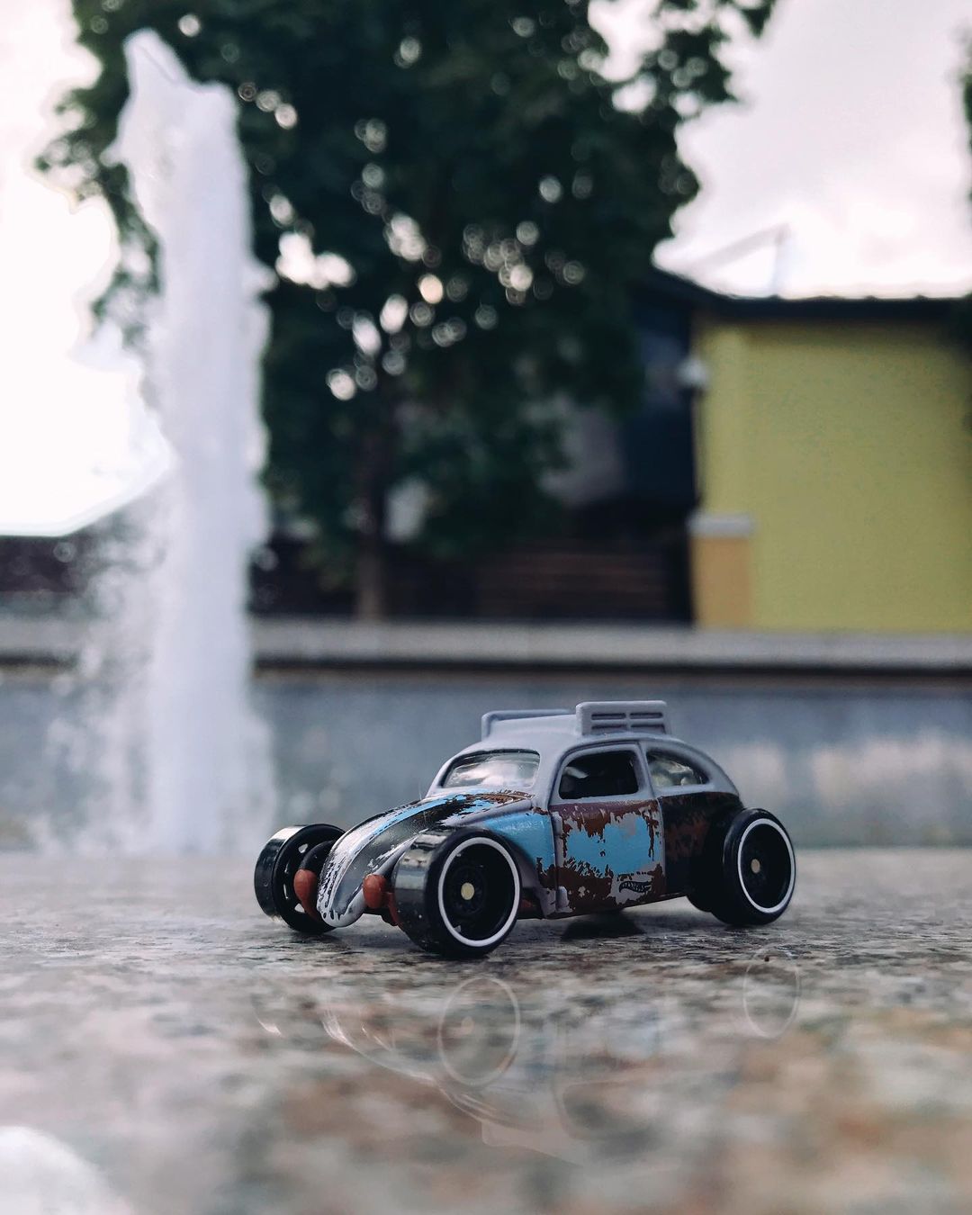 toys_pin in LOOKY. #hotwheels,#matchbox,#hotwheelscollector,#hotwheelsmalaysia,#игрушки,#car,#oldcar,#usa,#hotwheelsrussia,#children,#travel,#sport,#toy,#america,#road,#garage,#vwbus,#vw,#kids,#машинки,#детство,#streetstyle,#streetphotography,#iphonography,#164scale,#,#mobilephotography,#shotoniphone. Погоняем на VW. #hot...