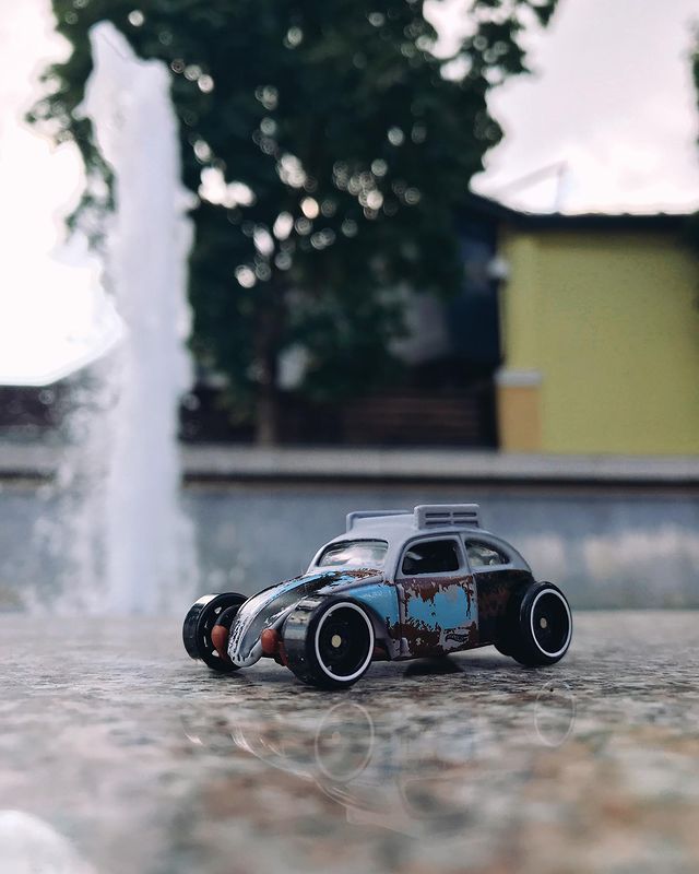 toys_pin в LOOKY. #hotwheels,#matchbox,#hotwheelscollector,#hotwheelsmalaysia,#игрушки,#car,#oldcar,#usa,#hotwheelsrussia,#children,#travel,#sport,#toy,#america,#road,#garage,#vwbus,#vw,#kids,#машинки,#детство,#streetstyle,#streetphotography,#iphonography,#164scale,#,#mobilephotography,#shotoniphone. Погоняем на VW. #hot...