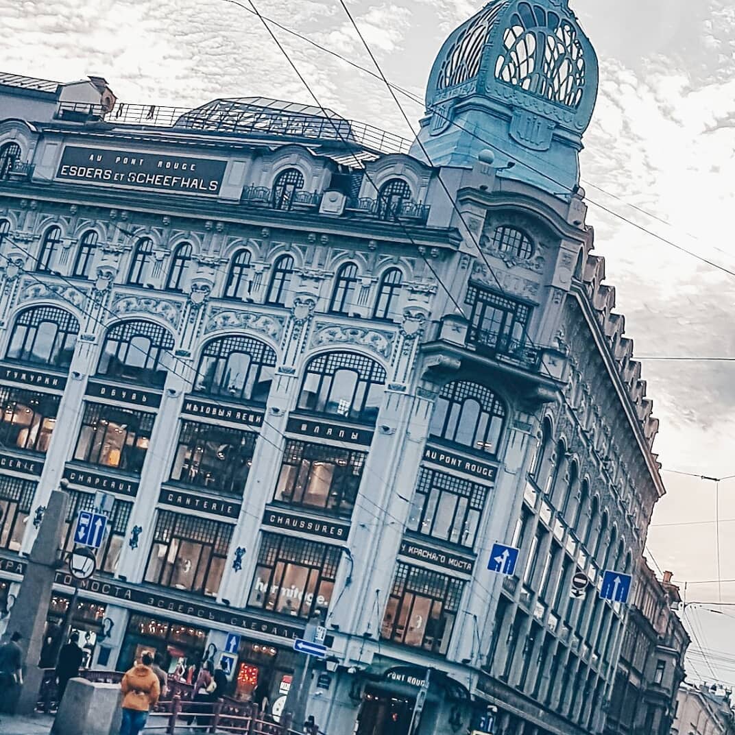 logvinova__design в LOOKY. #питер❤️,#питер2019,#городсказка,#утро,#новыйдень,#новыецели,#новыепобеды. Утро может быть разн...