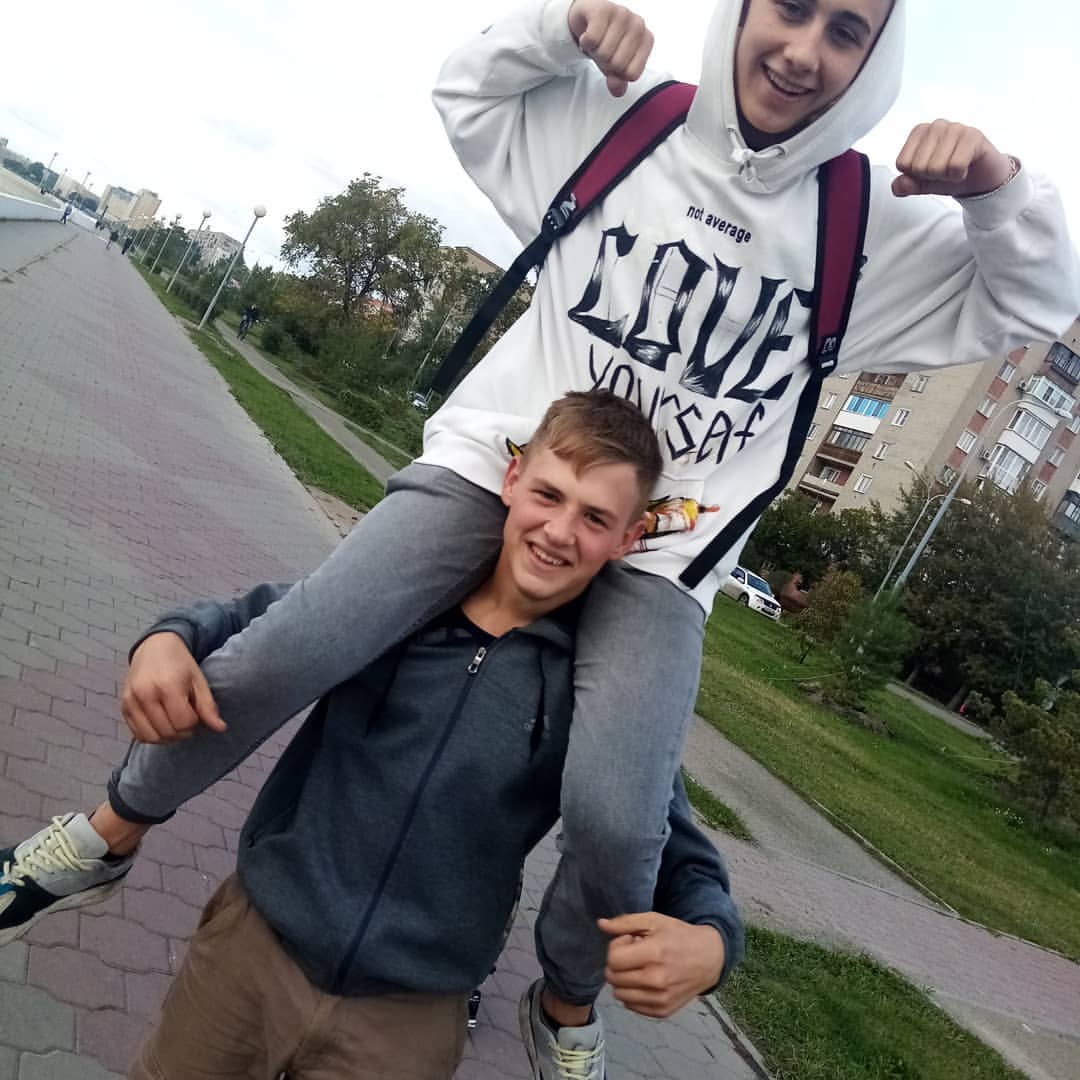 sem1kden в LOOKY. . null
