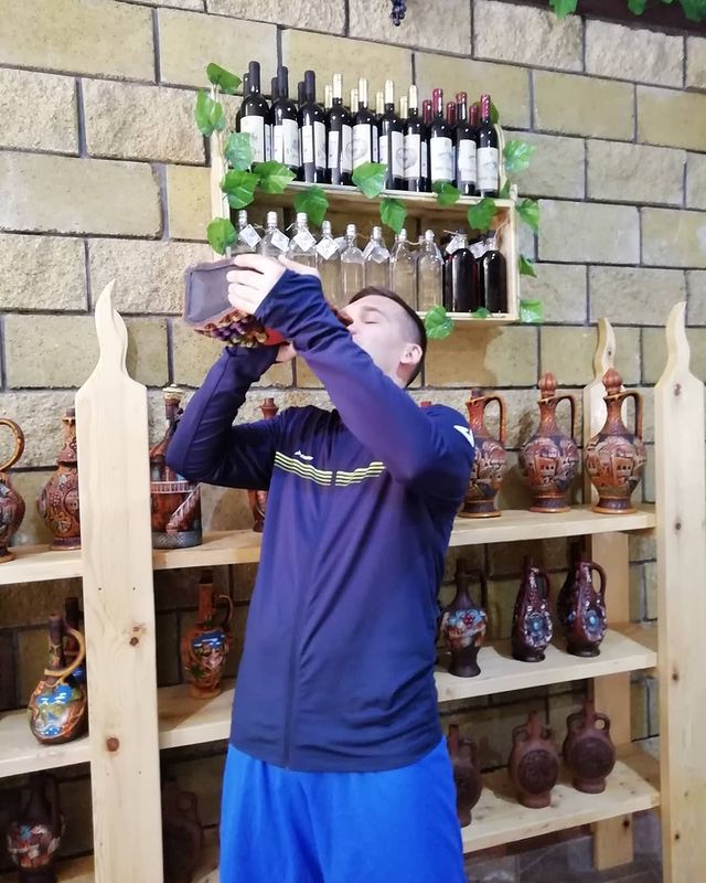dmitrybaskakov в LOOKY. . Если пить вино, то т...
