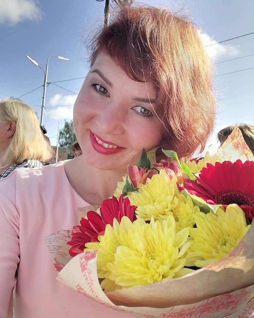 elenamuhinapro в LOOKY — Любить себя - это действовать!
⠀
Мы рождаемся с этим чувство