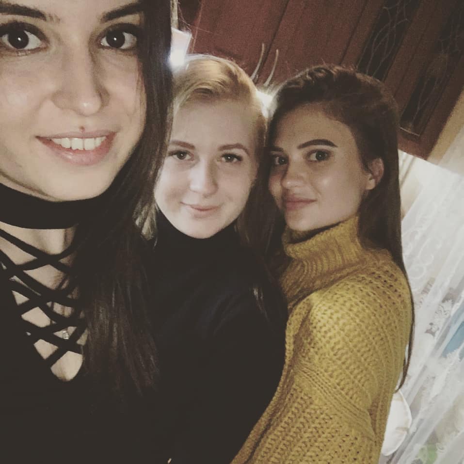 evgeniya_06 в LOOKY — 🖤