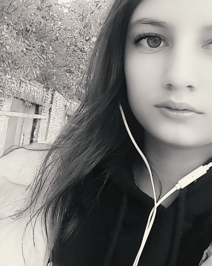 irina.amineva991 in LOOKY. . null