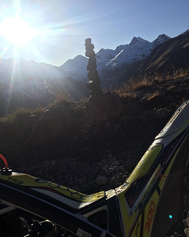 sergikmv727 в LOOKY. #trs#sherco#trial#kmv. Равновесие -баланс-г...