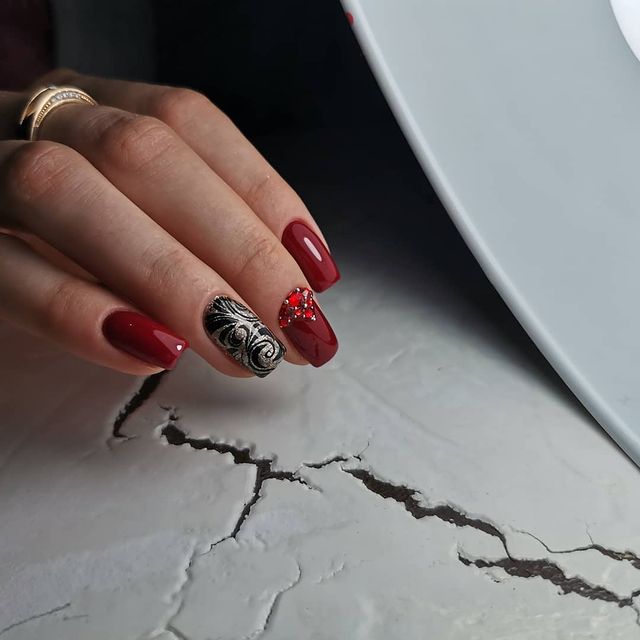 nail_ksyusha_dinskaya в LOOKY. #коррекцияногтей#динскаяногти#наращиваниеногтей. #коррекцияногтей#дин...