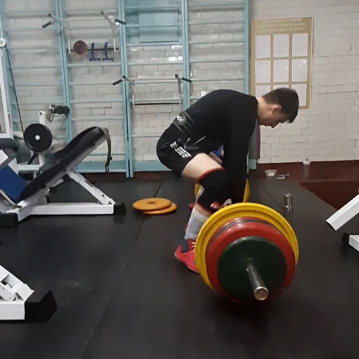 vladislav96panov в LOOKY. . Тяга 210кг:)