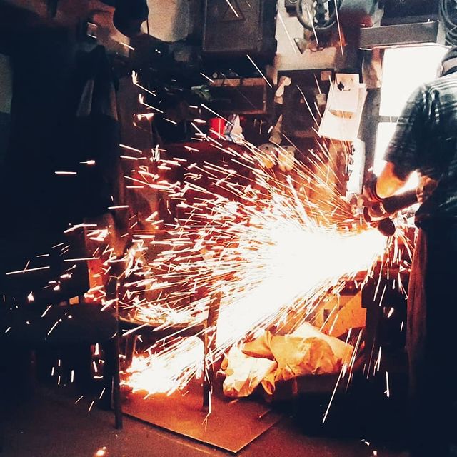 a._.kovalev в LOOKY. #zimablizko,#bk,#garage,#icematsuri,#ural_pingvis,#2106,#drift,#uld,#boevaya_klassika,#sezon19_20. Сезон стучится в две...