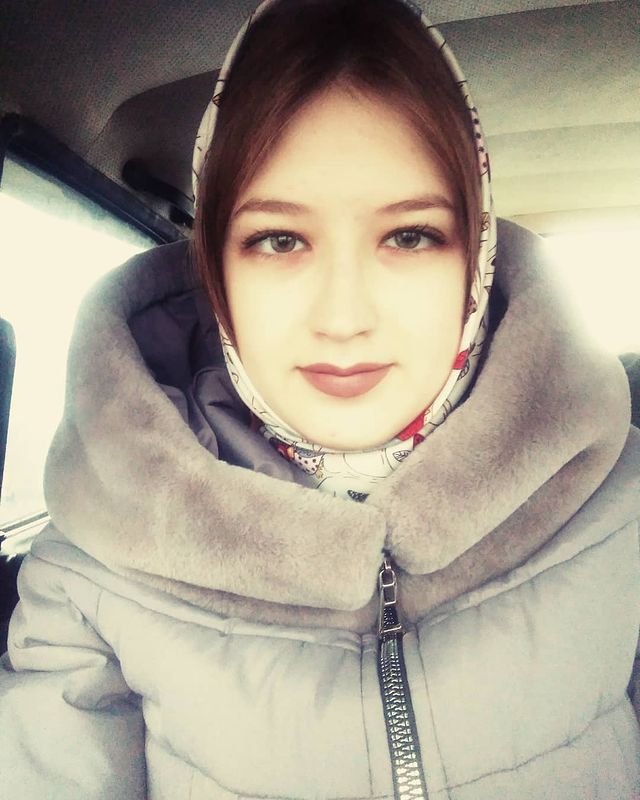 elena_mischacheva в LOOKY. . Обиды пройдут с года...