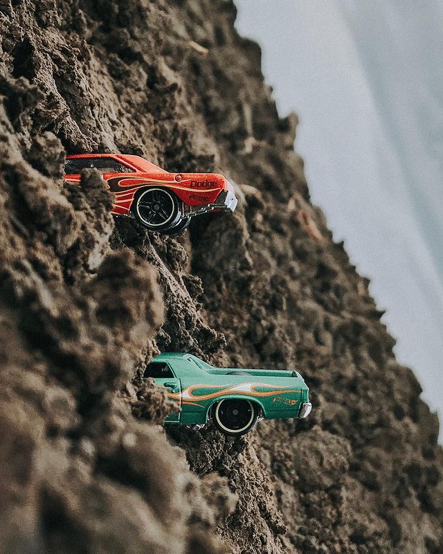 toys_pin в LOOKY. #мирнаизнанку,#world,#hotwheels,#hotwheelsmalaysia,#hotwheelscollector,#dodge,#toy,#mytoys,#дети,#детскиевещи,#детство,#mobilephotography,#mobilephoto,#shotoniphone,#iphonography,#caseiphone,#instagram,#instagood,#love,#nature,#travel,#road66,#66. But maybe there’s an...