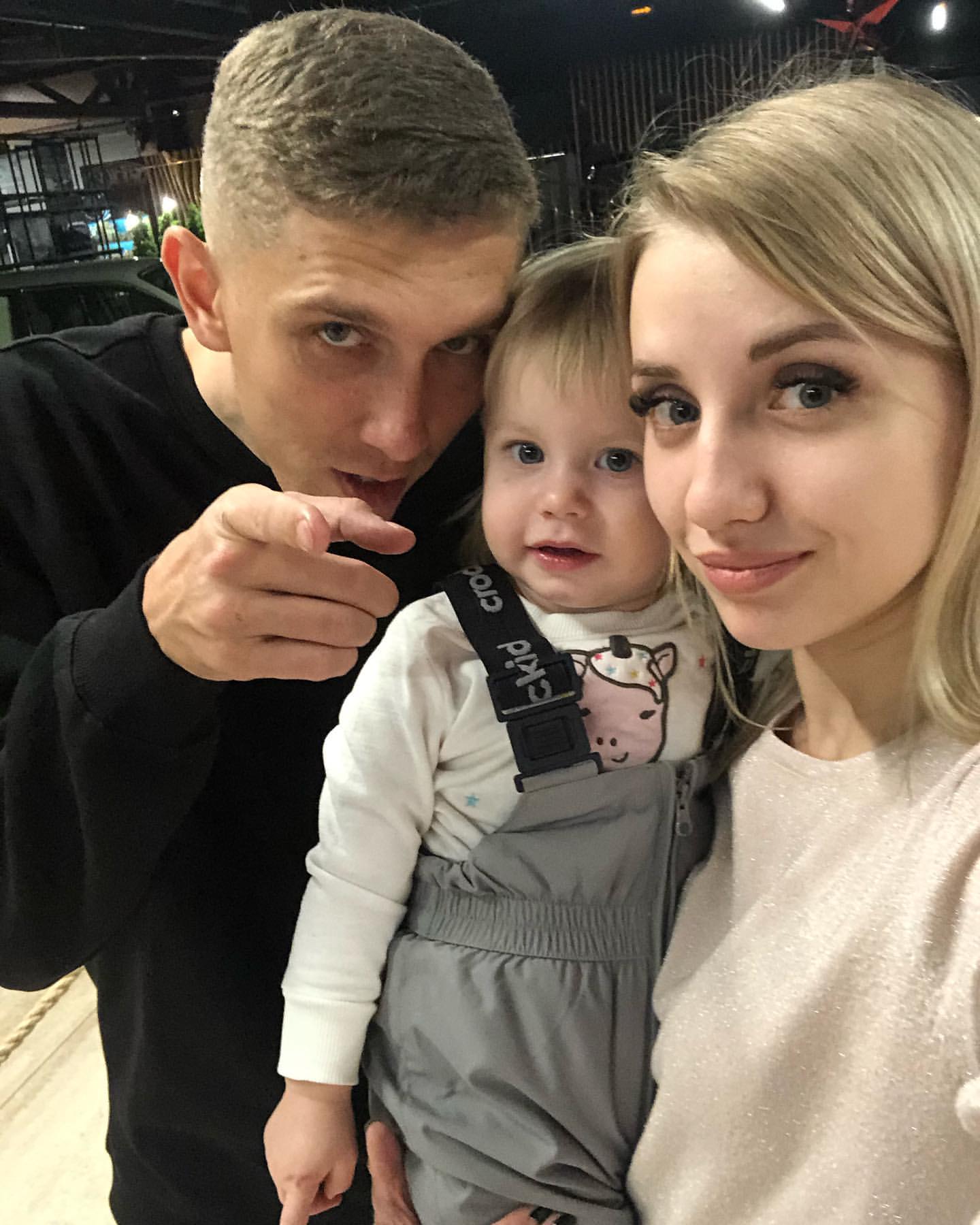 ev__kuhtenko in LOOKY. . null