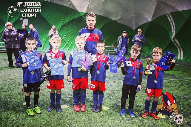 danya.solovyov417 в LOOKY. . 🏆🥈