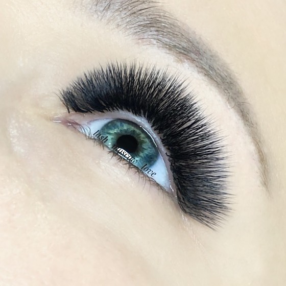 lash_moscow_love в LOOKY. #наращиваниересниц,#наращиваниересницмосква,#наращиваниересницнекрасовка,#наращиваниересницлюберцы,#наращиваниересницжксамолет,#некрасовка,#люберцы,#москва,#жксамолет,#жклюберецкий,#жклюберцы,#краснаягоркалюберцы,#жкнекрасовка,#марусино,#белаядача,#котельники. Изгиб L❤️❤️❤️ #наращ...