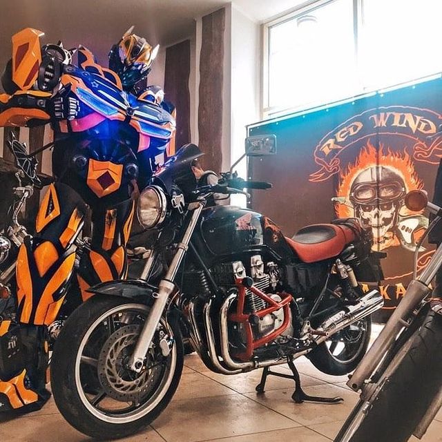 pro100stupack в LOOKY. #Деньинклюзии#Абакан#кристал#альпина#RedWind#мото#байки#мотоциклы#cb750#hondaonelove#dragstar#transformers#. День инклюзии в музе...
