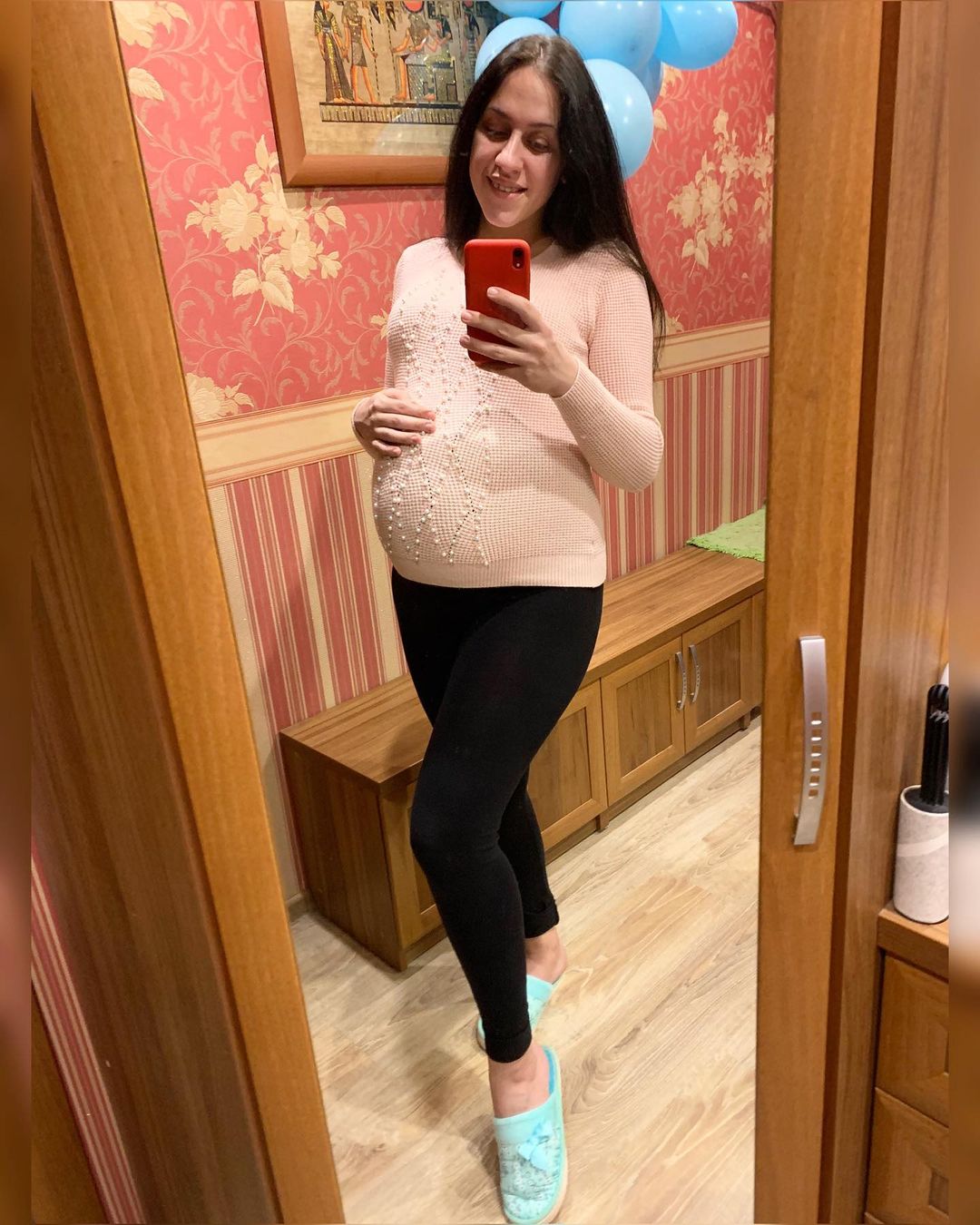 trofimka93 в LOOKY — Пуcть cегодняшний день принеcет только радocть, удaчу и добр