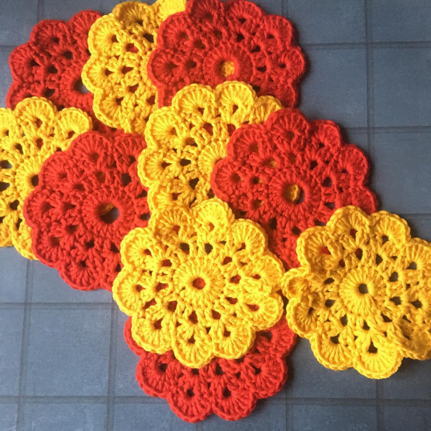 svetlanazh_2018 в LOOKY. #handmade,#вяжукрючком,#подставкакрючком,#хлопок,#люблювязать. Подставочки под чаше...