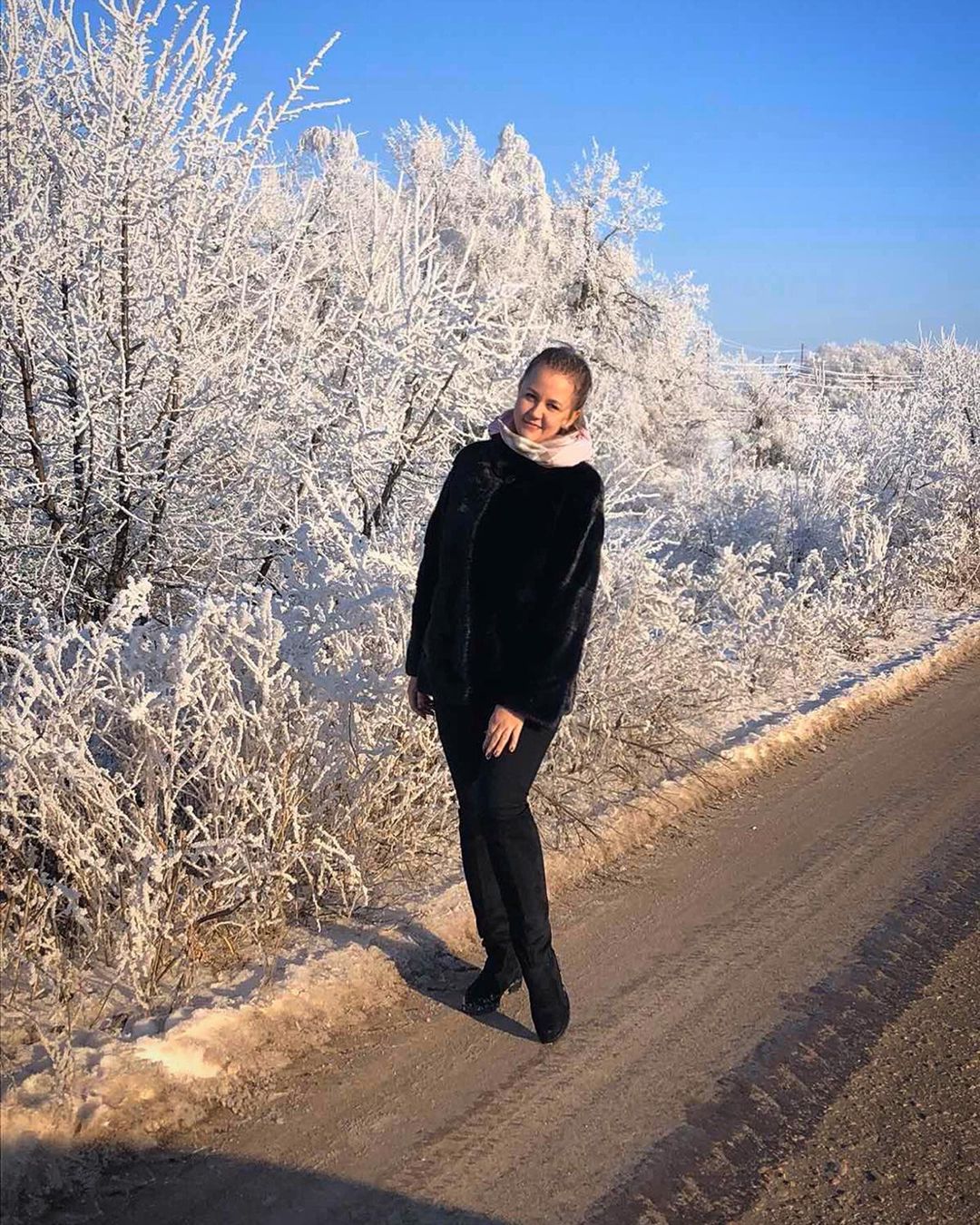 __rodionova.i в LOOKY — Ну хоть где то мы нашли немножечко зимы!!! #2019декабрь