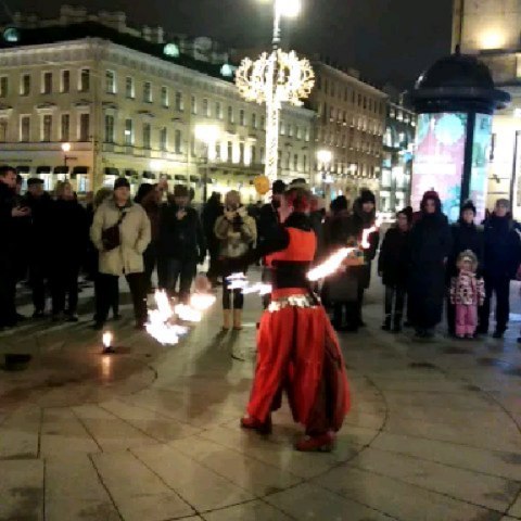 dal_ow в LOOKY. . Оказавшись в Питере,...