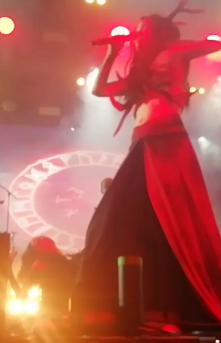 angel.devil.96 in LOOKY. . 