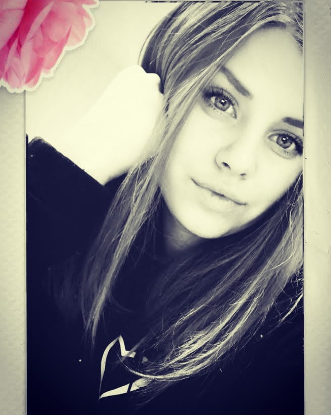 masha.s.96 in LOOKY. . null