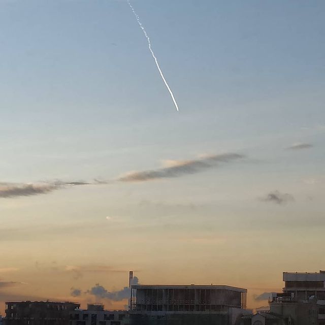 elenas0703 в LOOKY. #москва,#moscow,#moscowcity,#sky. Утро. Небо. Самолёт ...