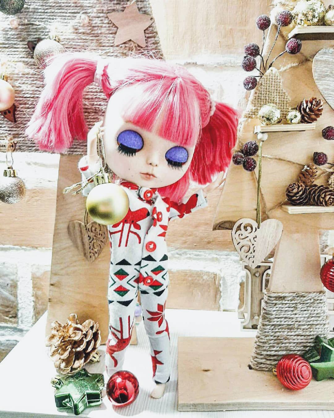 shumishenka_blythe в LOOKY — Праздник к нам приходит....🎄 ✔девочка в наличии

#shumishen