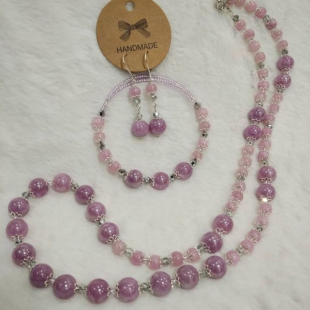 specialjewelrystore в LOOKY. #украшенияручнойработы,#браслетсаранск,#серьгикупитьсаранск,#подароксаранск,#модасаранск,#handmadejewellery,#новыйгод2020. Вот такой замечатель...