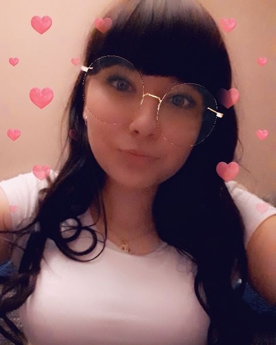 elenafarito80 in LOOKY. . null