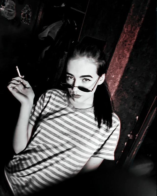 little_girl2.0 в LOOKY. #взаимныелайки. ❤️🍷
.
.
.
#взаимные...