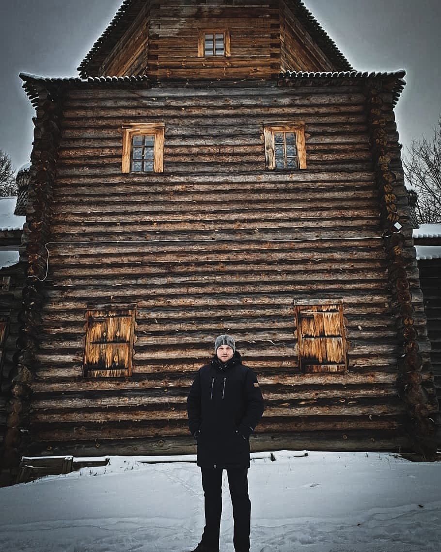 sergey_kruzin in LOOKY. . null