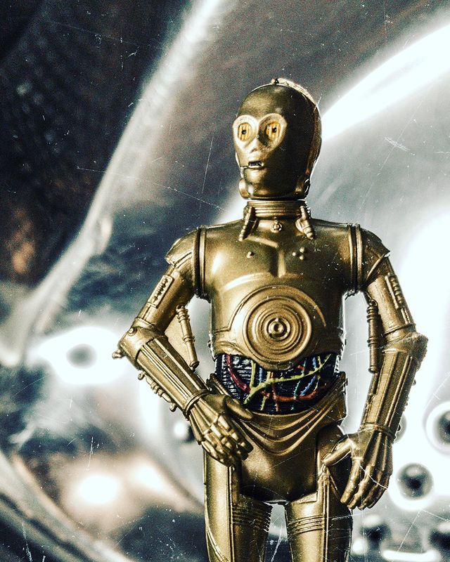 toys_pin в LOOKY. #игрушки,#игрушка,#дети,#детство,#c3po,#c3pocosplay,#star,#starwars,#toy,#toys,#mytoys,#love,#children,#chill,#cosplay,#shotoniphone,#caseiphone,#iphonography,#mobilephotography,#mobilephoto,#hasbro. Oh, my goodness! Shu...