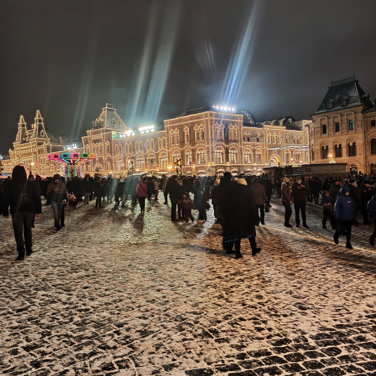elenayurevich26 в LOOKY. . Москва как много в э...