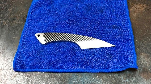 evgeniybudilov в LOOKY. #diy,#homemade,#howto,#evgeniybudilov,#самоделка,#домашниймастер,#своимируками,#ножизнапильника. Что получится, если ...