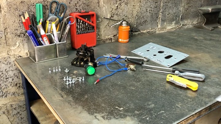 evgeniybudilov в LOOKY. #diy,#homemade,#howto,#evgeniybudilov,#самоделки,#своимируками,#частотник,#частотныйпреобразователь. Частотный преобразов...