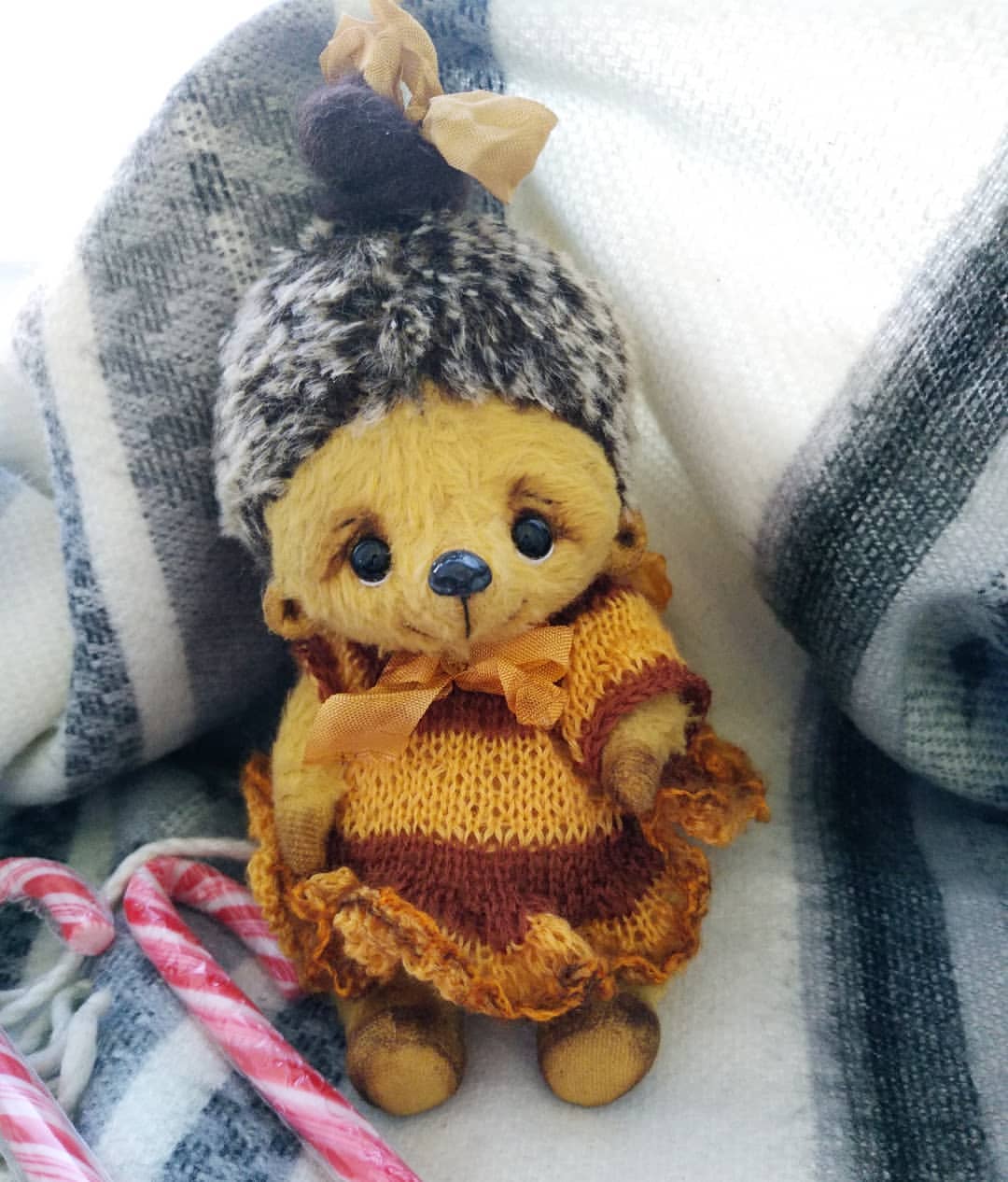 sadovnikova_teddy_dolls в LOOKY — ЕЖИКИ РУЛЯТ😍
Да, сшила троих, девчонка при 🏡, а вот мальчи